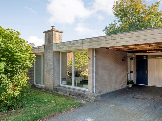 Meteoorplein 6, Hardenberg