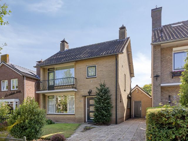 Oude Bredaseweg 108, Etten-Leur