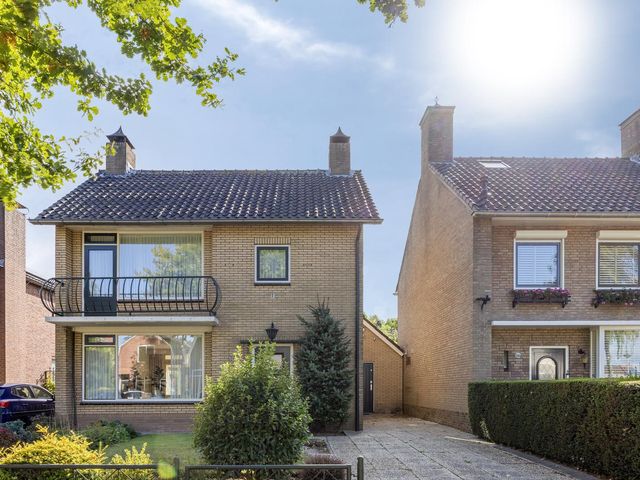 Oude Bredaseweg 108, Etten-Leur