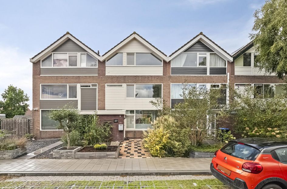 Van Goghstraat 43