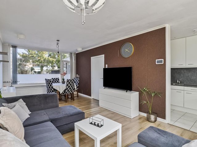 Van Goghstraat 43, Reeuwijk