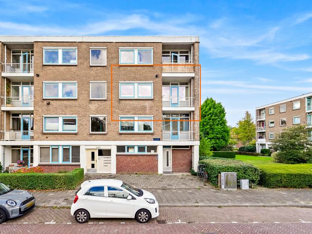 Storklaan 15, Delft