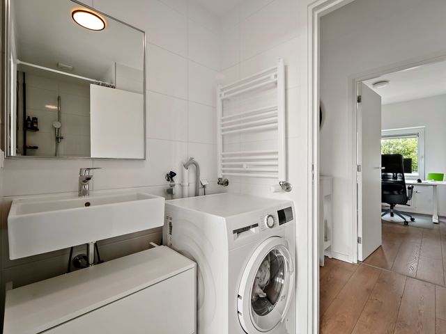 Storklaan 15, Delft