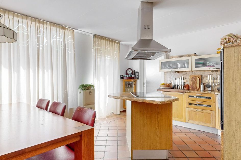 Losvloerstraat 15