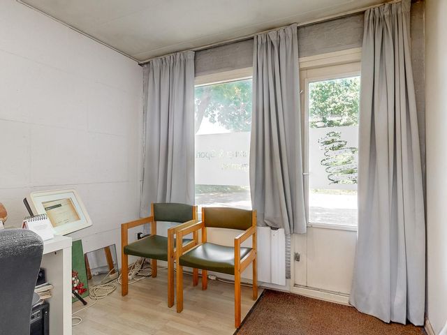 Losvloerstraat 15, Geleen