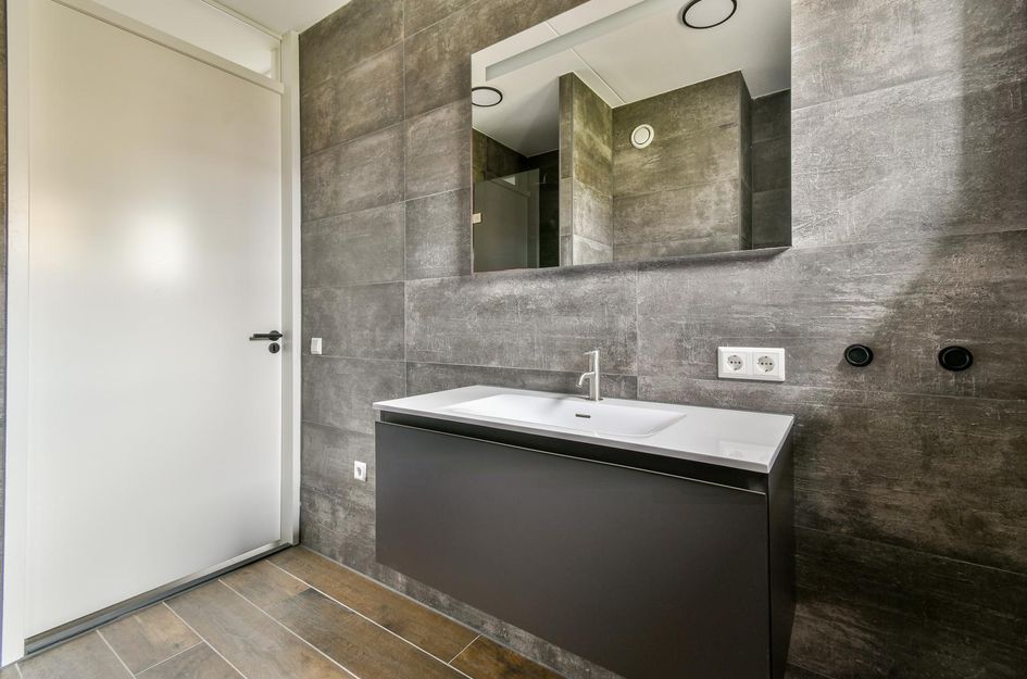 Maria Blomstraat 13