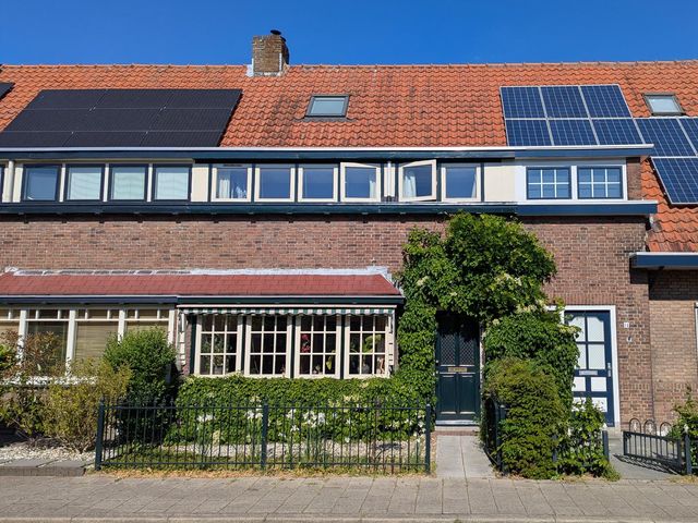 Zonnebloemstraat 12, Goes