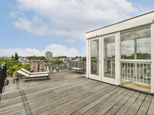 Tweede Constantijn Huygensstraat 52 4, Amsterdam