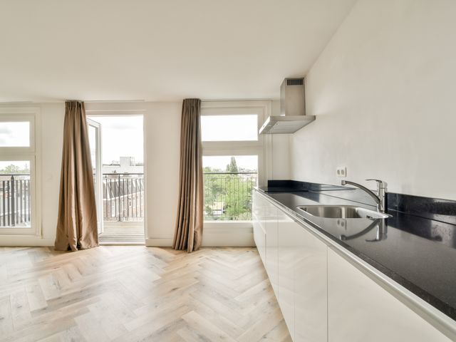 Tweede Constantijn Huygensstraat 52 4, Amsterdam