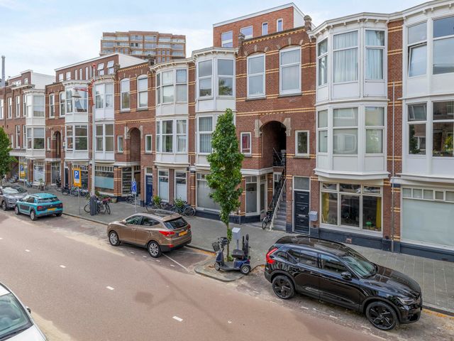 De Constant Rebecquestraat 42, Den Haag