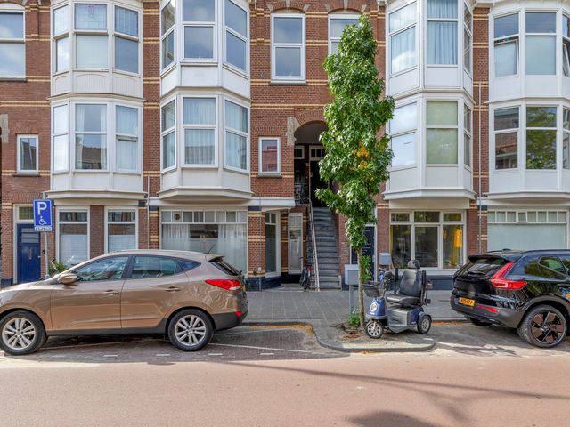 De Constant Rebecquestraat 42, Den Haag