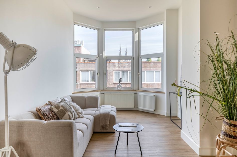 De Constant Rebecquestraat 42