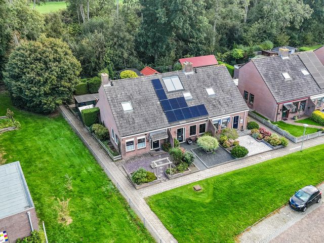 Koningin Julianaweg 76, Scheerwolde