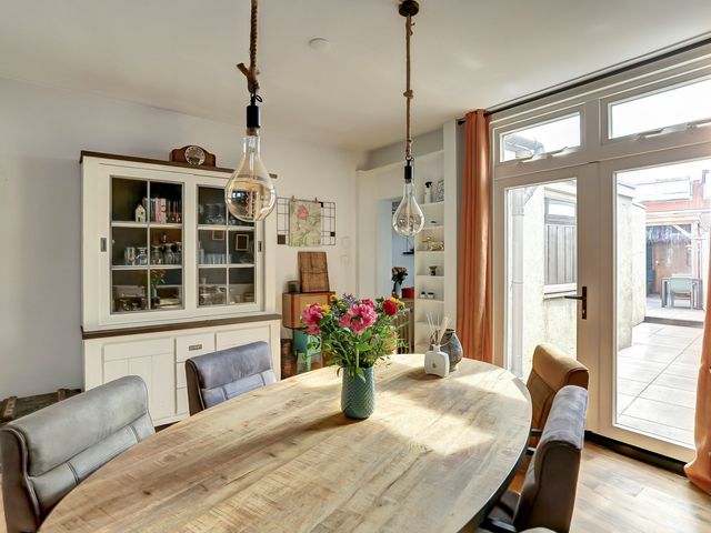 Hobbemastraat 38, Tilburg