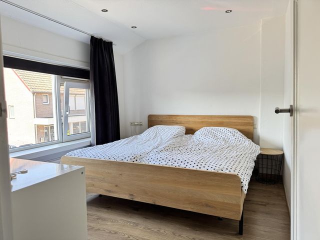 Nieuwelaan 59, Made