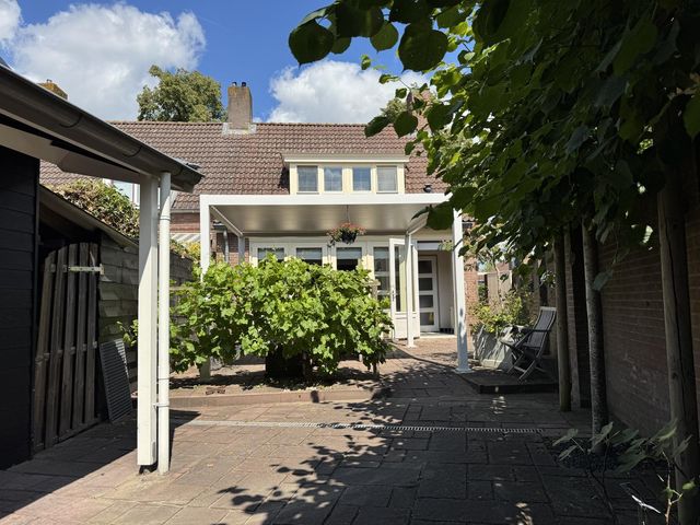 Wilhelminastraat 17, Made