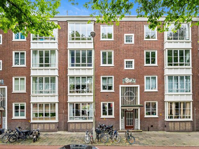 Volendamlaan 26, 'S-Gravenhage