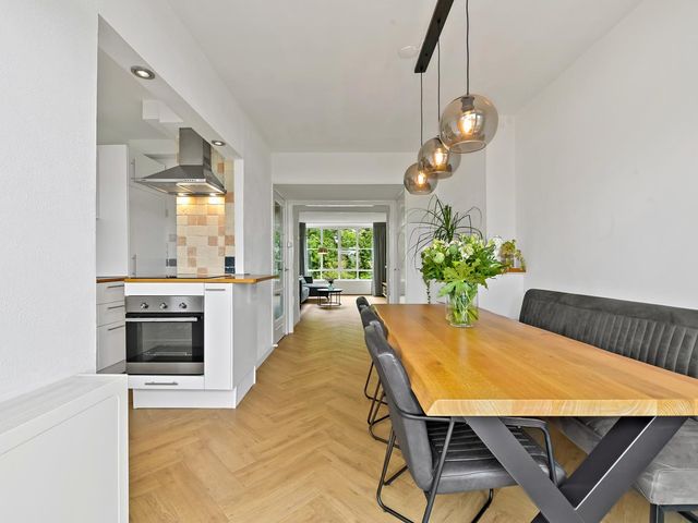 Volendamlaan 26, 'S-Gravenhage