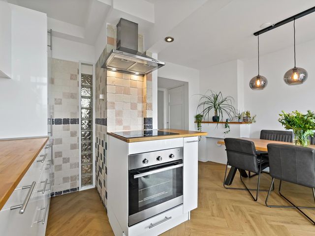 Volendamlaan 26, 'S-Gravenhage