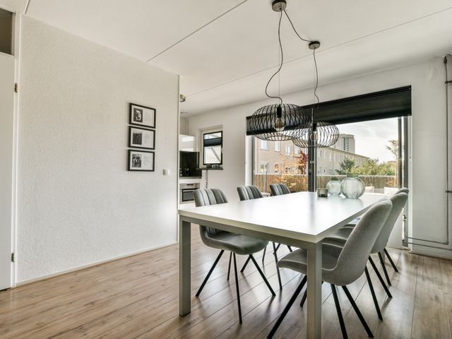 Laan van Vlaanderen 112, Amsterdam