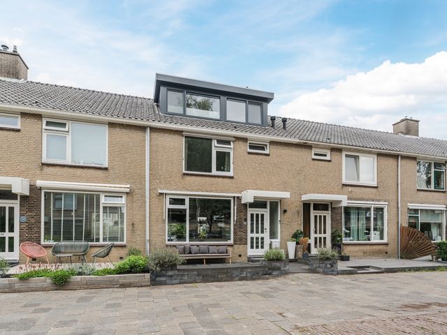 Klaproosstraat 64, Alphen aan den Rijn