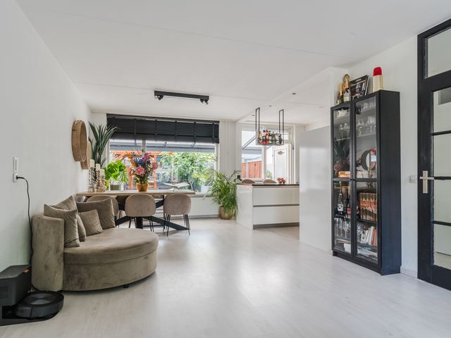 Klaproosstraat 64, Alphen aan den Rijn