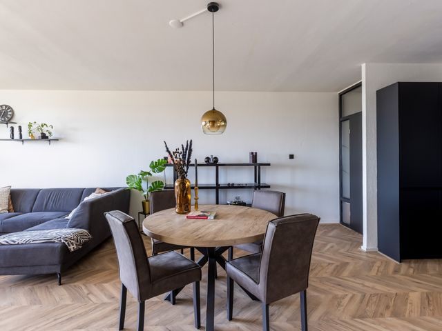 Octant 213, Dordrecht