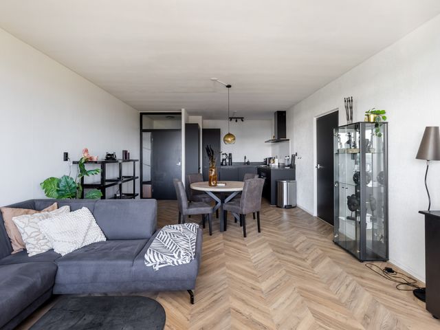 Octant 213, Dordrecht