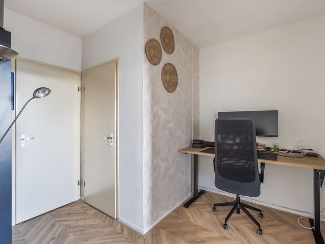 Octant 213, Dordrecht