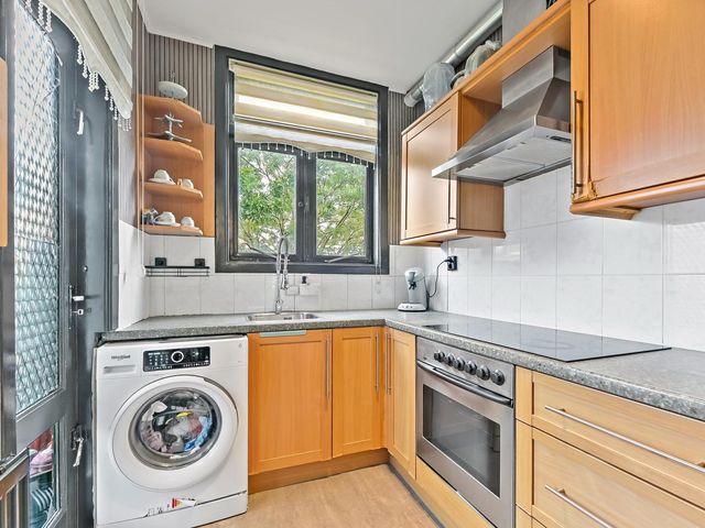 Mijnsherenlaan 121A 02, Rotterdam