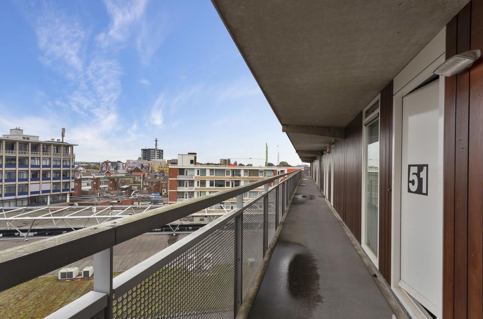 Spoorstraat 51
