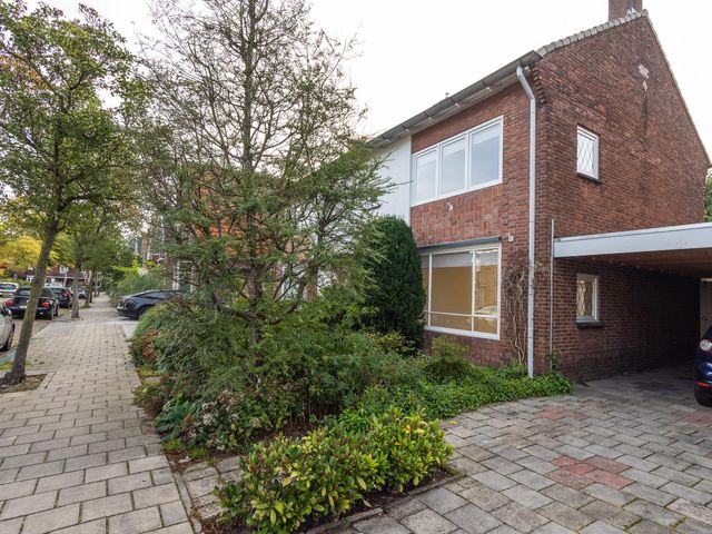 Spreeuwenstraat 30, Hengelo