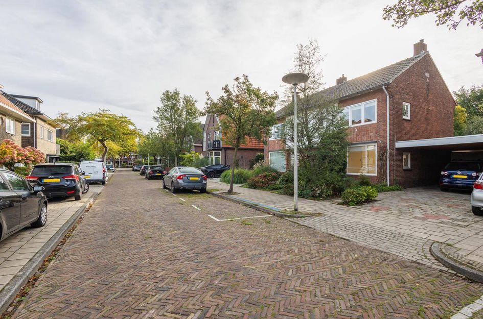 Spreeuwenstraat 30