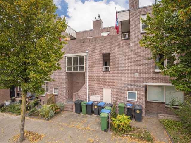 Woudrichemstraat 17, Arnhem