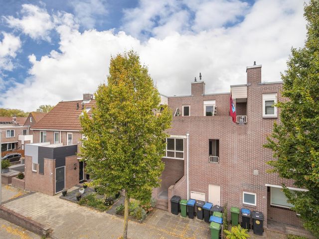 Woudrichemstraat 17, Arnhem