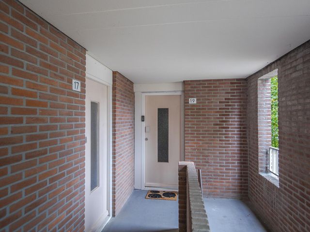 Woudrichemstraat 17, Arnhem