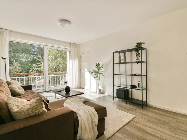 Van Nijenrodeweg 512, Amsterdam