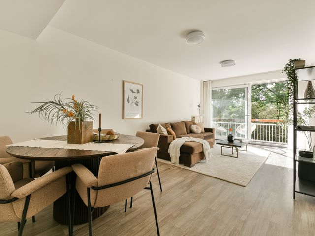 Van Nijenrodeweg 512, Amsterdam