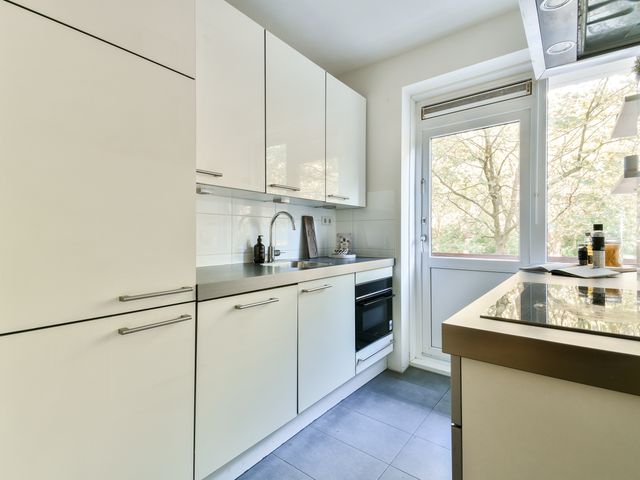 Van Nijenrodeweg 512, Amsterdam