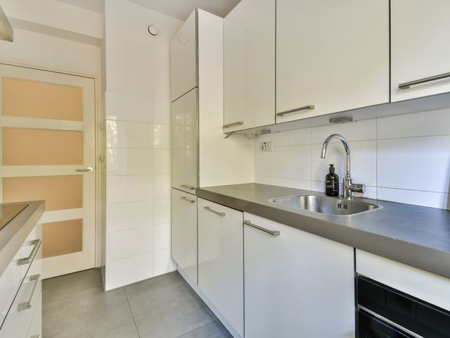 Van Nijenrodeweg 512, Amsterdam