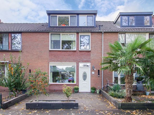 Zuiderzeelaan 42, Bunschoten-Spakenburg