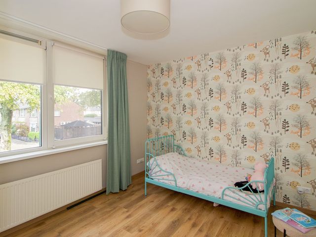 Zuiderzeelaan 42, Bunschoten-Spakenburg