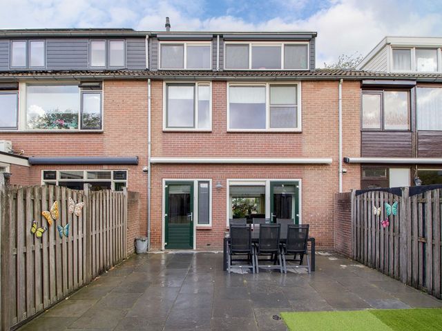 Zuiderzeelaan 42, Bunschoten-Spakenburg