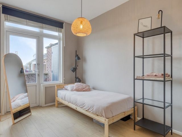 Nieuwersluisstraat 22, Den Haag