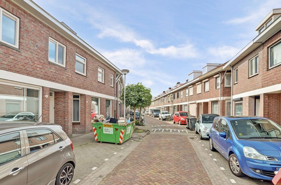 Hobbemastraat 38