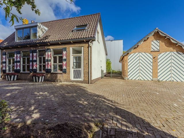 Rivierdijk 574, Hardinxveld-Giessendam