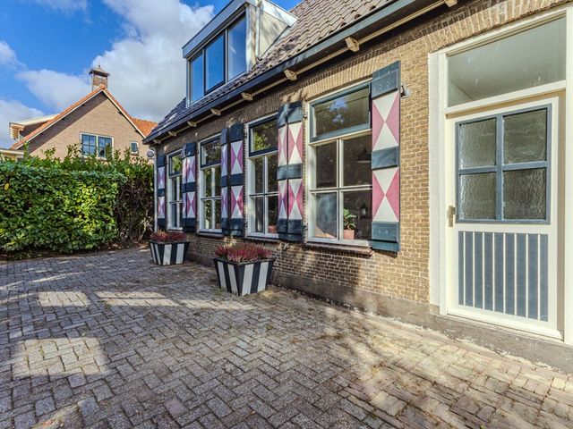 Rivierdijk 574, Hardinxveld-Giessendam