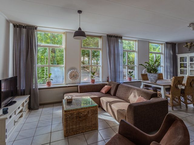 Rivierdijk 574, Hardinxveld-Giessendam