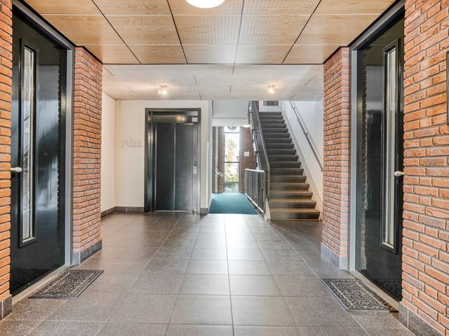 Eikenhof 17, Hoorn