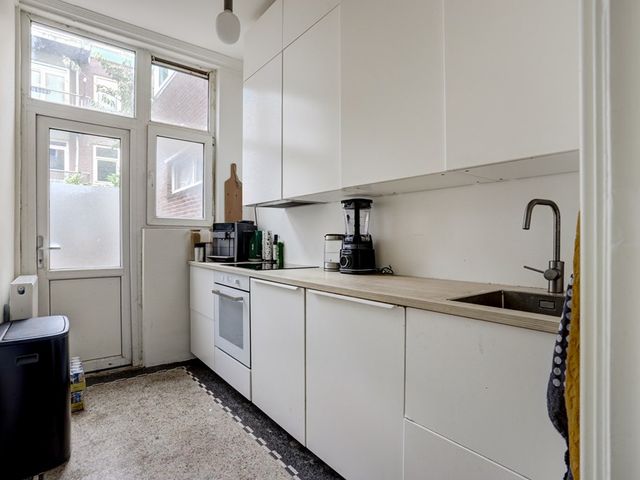 Randweg 38A, Rotterdam